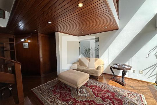 Sala de casa de condomínio para alugar com 4 quartos, 400m² em Morada dos Pássaros, Barueri
