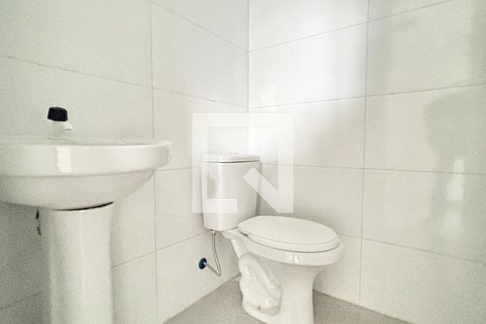 Lavabo da Sala de casa à venda com 2 quartos, 67m² em São Jorge, Novo Hamburgo
