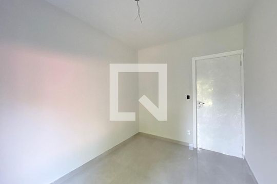 Quarto 1 de casa à venda com 2 quartos, 67m² em São Jorge, Novo Hamburgo