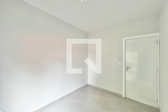 Quarto 1 de casa à venda com 2 quartos, 67m² em São Jorge, Novo Hamburgo