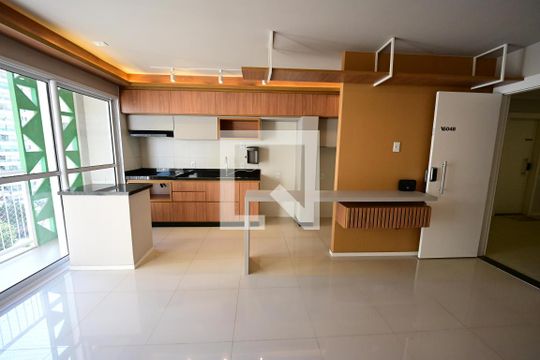 Cozinha de apartamento para alugar com 2 quartos, 58m² em Setor Bela Vista, Goiânia