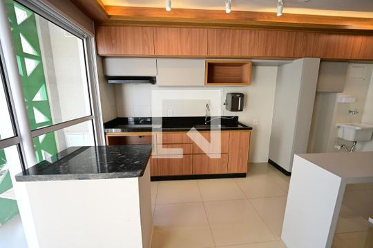 Cozinha de apartamento para alugar com 2 quartos, 58m² em Setor Bela Vista, Goiânia