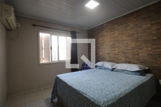 Quarto 3 de casa para alugar com 4 quartos, 130m² em Harmonia, Canoas