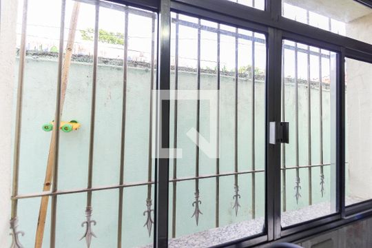 Vista da Cozinha de casa para alugar com 3 quartos, 110m² em Vila Rosaria, São Paulo