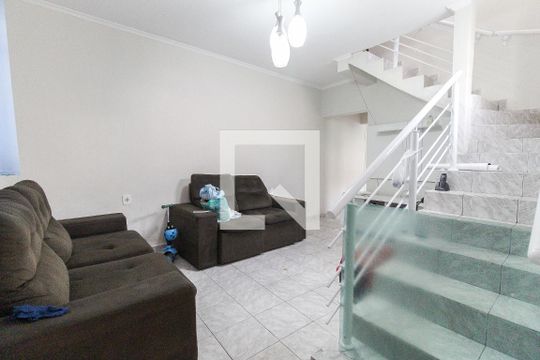 Sala de casa para alugar com 3 quartos, 110m² em Vila Rosaria, São Paulo