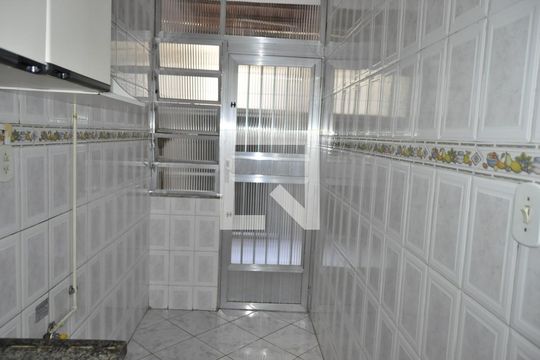 Cozinha de apartamento à venda com 2 quartos, 67m² em Del Castilho, Rio de Janeiro