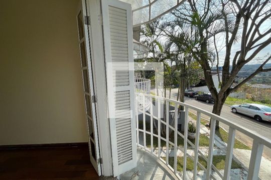 Quarto 1 de casa de condomínio para alugar com 4 quartos, 326m² em Granja Vianna cotia, Cotia