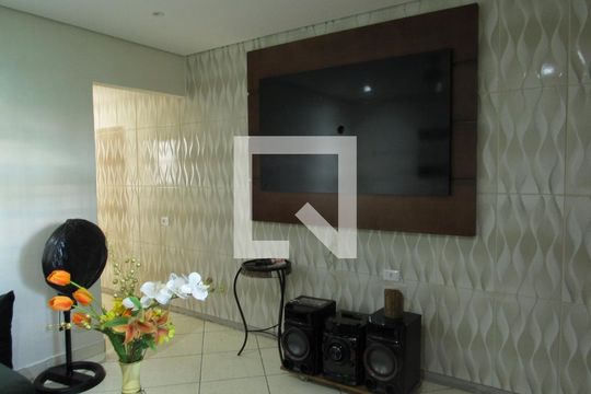 Sala de casa à venda com 2 quartos, 170m² em Veloso, Osasco