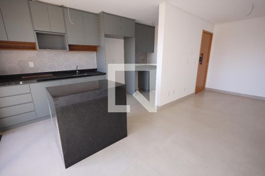 Sala/Cozinha de apartamento à venda com 3 quartos, 74m² em Vila Rosa, Goiânia