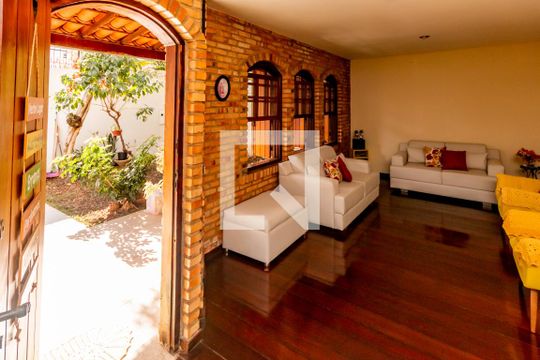 Sala de casa à venda com 5 quartos, 360m² em Jardim Atlântico, Belo Horizonte