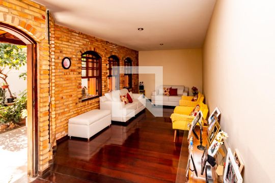 Sala de casa à venda com 5 quartos, 360m² em Jardim Atlântico, Belo Horizonte