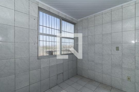 Cozinha de apartamento à venda com 2 quartos, 41m² em Rubem Berta, Porto Alegre