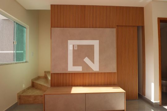Sala de casa à venda com 3 quartos, 140m² em Vila Camilópolis, Santo André