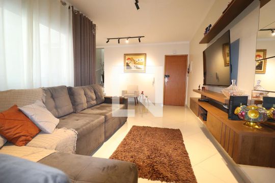 Sala de apartamento à venda com 3 quartos, 160m² em Vila Humaita, Santo André