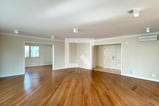 Sala 1 de apartamento à venda com 3 quartos, 280m² em Jardim Paulistano, São Paulo