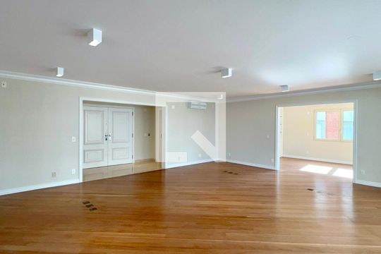 Sala 1 de apartamento à venda com 3 quartos, 280m² em Jardim Paulistano, São Paulo