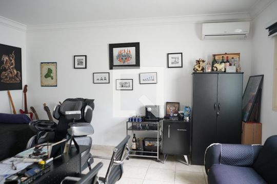 Sala 3 de casa à venda com 7 quartos, 240m² em Parque da Mooca, São Paulo