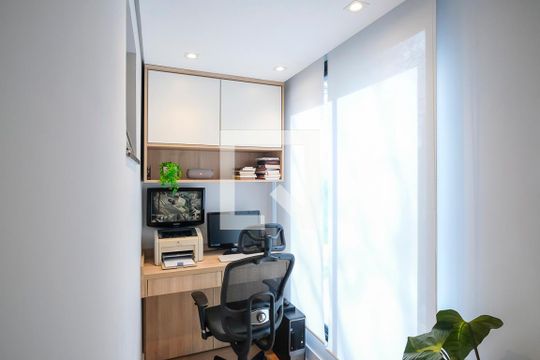 Escritório de casa à venda com 3 quartos, 183m² em Santa Maria, Santo André