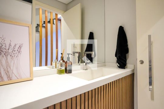Lavabo de casa à venda com 3 quartos, 183m² em Santa Maria, Santo André