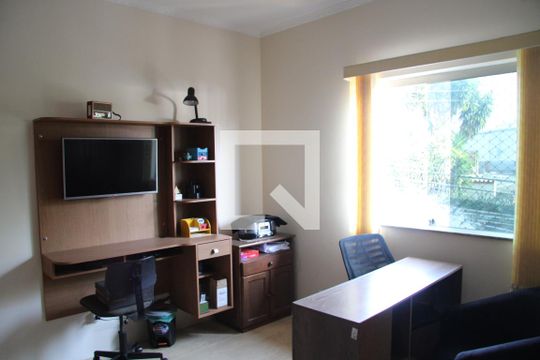 Quarto  de casa à venda com 5 quartos, 585m² em Vila Rosalia, Guarulhos