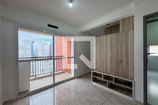 Sala de apartamento à venda com 3 quartos, 60m² em Jardim Jamaica, Santo André