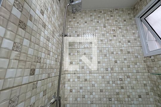 Banheiro de apartamento à venda com 3 quartos, 60m² em Jardim Jamaica, Santo André