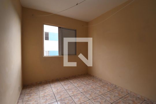 Quarto 2 de apartamento para alugar com 2 quartos, 64m² em Jardim Alzira Franco, Santo André