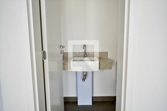 Lavabo de apartamento à venda com 3 quartos, 141m² em Mirandópolis, São Paulo