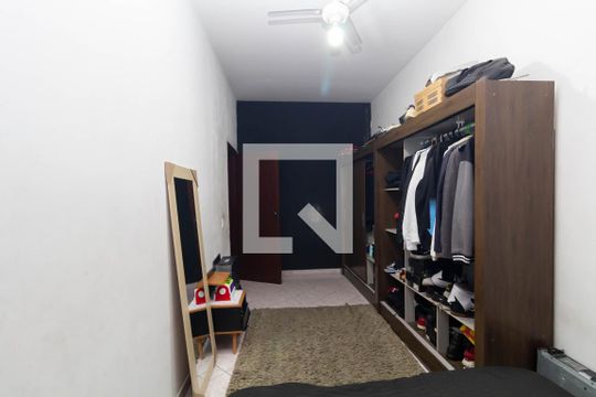 Quarto 2 de casa para alugar com 3 quartos, 359m² em Itaquera, São Paulo
