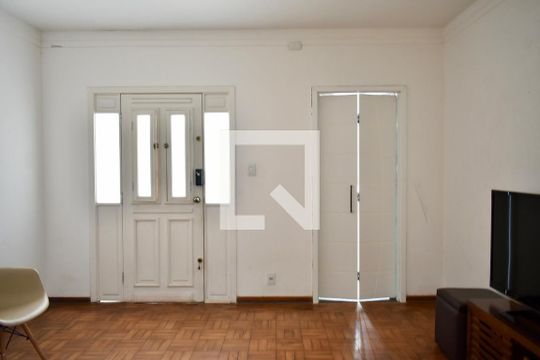 Sala de casa para alugar com 3 quartos, 350m² em Vila Mariana, São Paulo