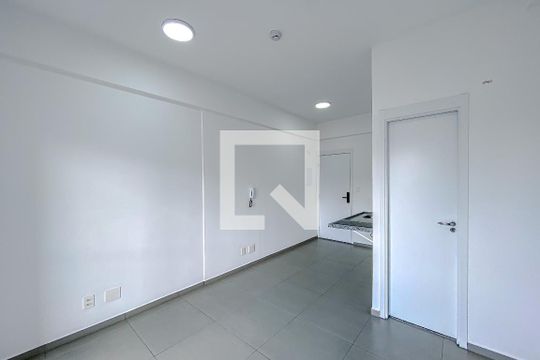 Studio de kitnet/studio à venda com 1 quarto, 25m² em Belenzinho, São Paulo
