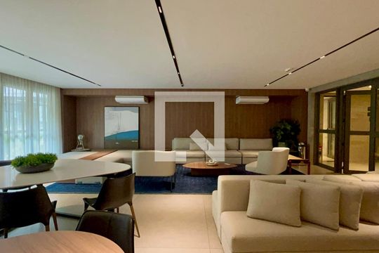 Área comum de apartamento à venda com 4 quartos, 277m² em Sumaré, São Paulo