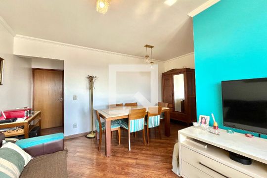 Sala de apartamento à venda com 3 quartos, 84m² em Vila Guarani (zona Sul), São Paulo