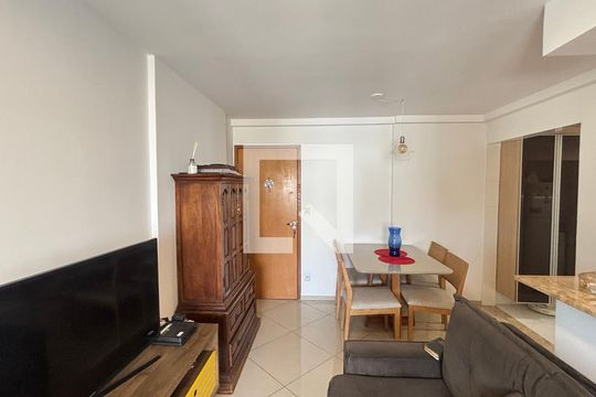 Sala de apartamento à venda com 2 quartos, 53m² em Vila Alpina, Santo André
