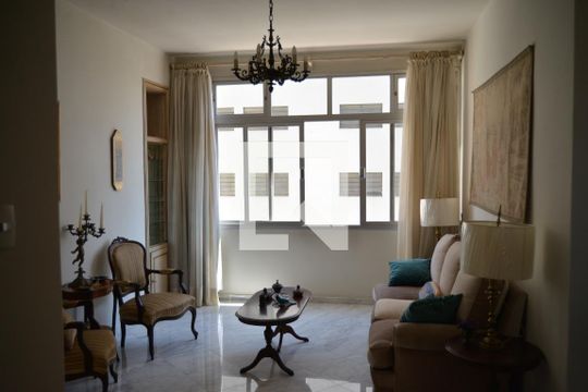 Sala de apartamento para alugar com 2 quartos, 94m² em Centro, Santo André