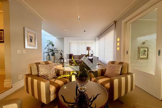 Sala de casa de condomínio à venda com 4 quartos, 860m² em Parque Imperador, Campinas