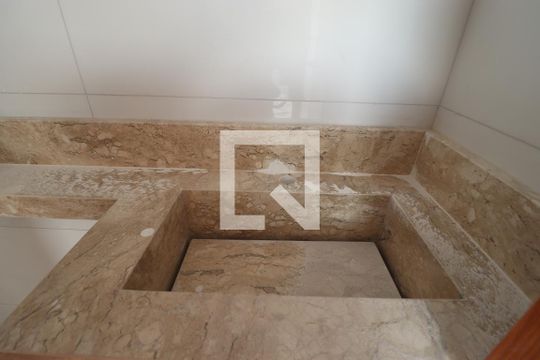 Lavabo 1 de casa de condomínio à venda com 3 quartos, 127m² em Vila Metalúrgica, Santo André