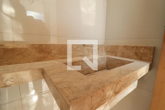 Lavabo de casa de condomínio à venda com 2 quartos, 117m² em Vila Metalúrgica, Santo André