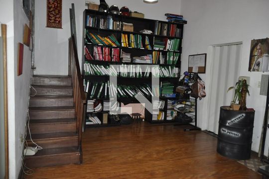 Sala de casa à venda com 1 quarto, 115m² em Sampaio, Rio de Janeiro