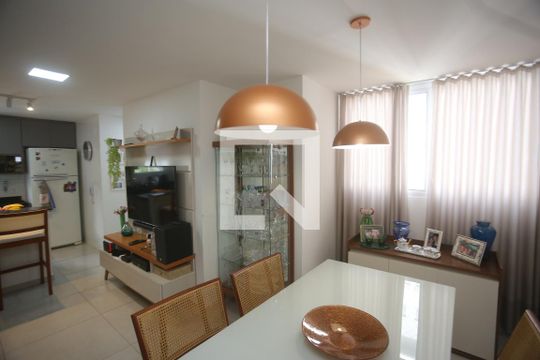 Sala de apartamento à venda com 3 quartos, 114m² em Buritis, Belo Horizonte
