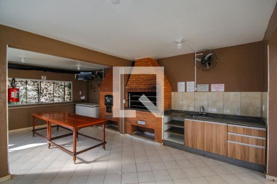 Área comum de apartamento à venda com 3 quartos, 65m² em São Domingos, São Paulo