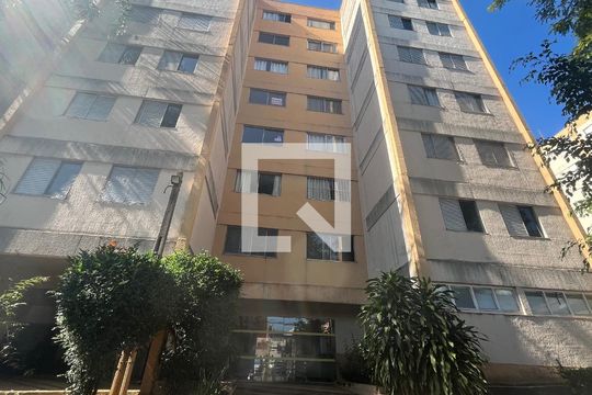 Fachada de apartamento para alugar com 3 quartos, 82m² em Taquaral, Campinas