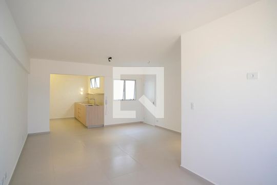 Sala de apartamento para alugar com 1 quarto, 46m² em Vila Helena, São Bernardo do Campo