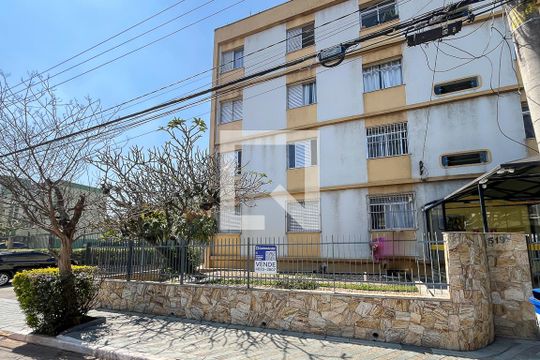 Fachada + plaquinha de apartamento à venda com 3 quartos, 78m² em Jardim Sao Caetano, São Caetano do Sul