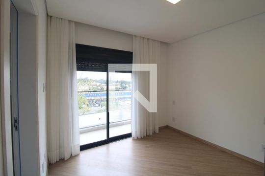 Suite 1 de casa de condomínio para alugar com 4 quartos, 460m² em Jardim Prudência, São Paulo