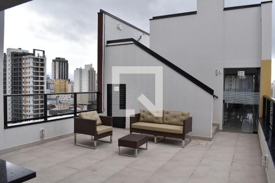 Área comum de kitnet/studio para alugar com 1 quarto, 24m² em Centro, Curitiba