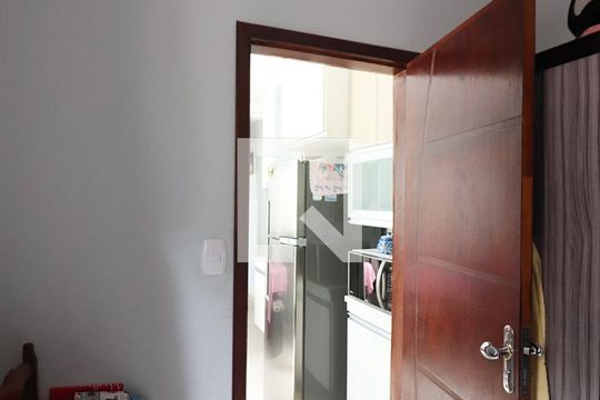 Quarto 2 de casa à venda com 2 quartos, 175m² em Bairro dos Casa, São Bernardo do Campo