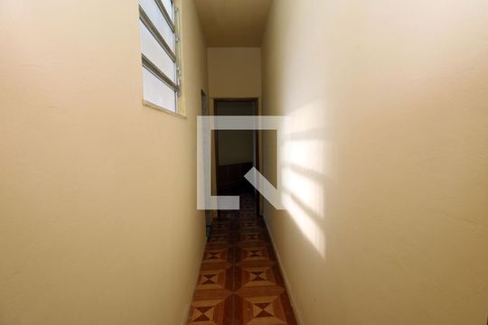 Sala - Corredor de apartamento para alugar com 1 quarto, 70m² em Ramos, Rio de Janeiro