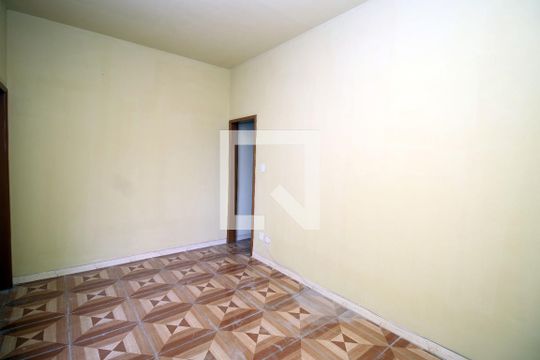Sala de apartamento para alugar com 1 quarto, 70m² em Ramos, Rio de Janeiro