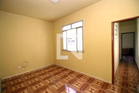 Sala de apartamento para alugar com 1 quarto, 70m² em Ramos, Rio de Janeiro
